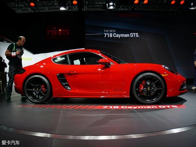 ڱɼ܇չϣr(sh)718 cayman GTSʽl(f)